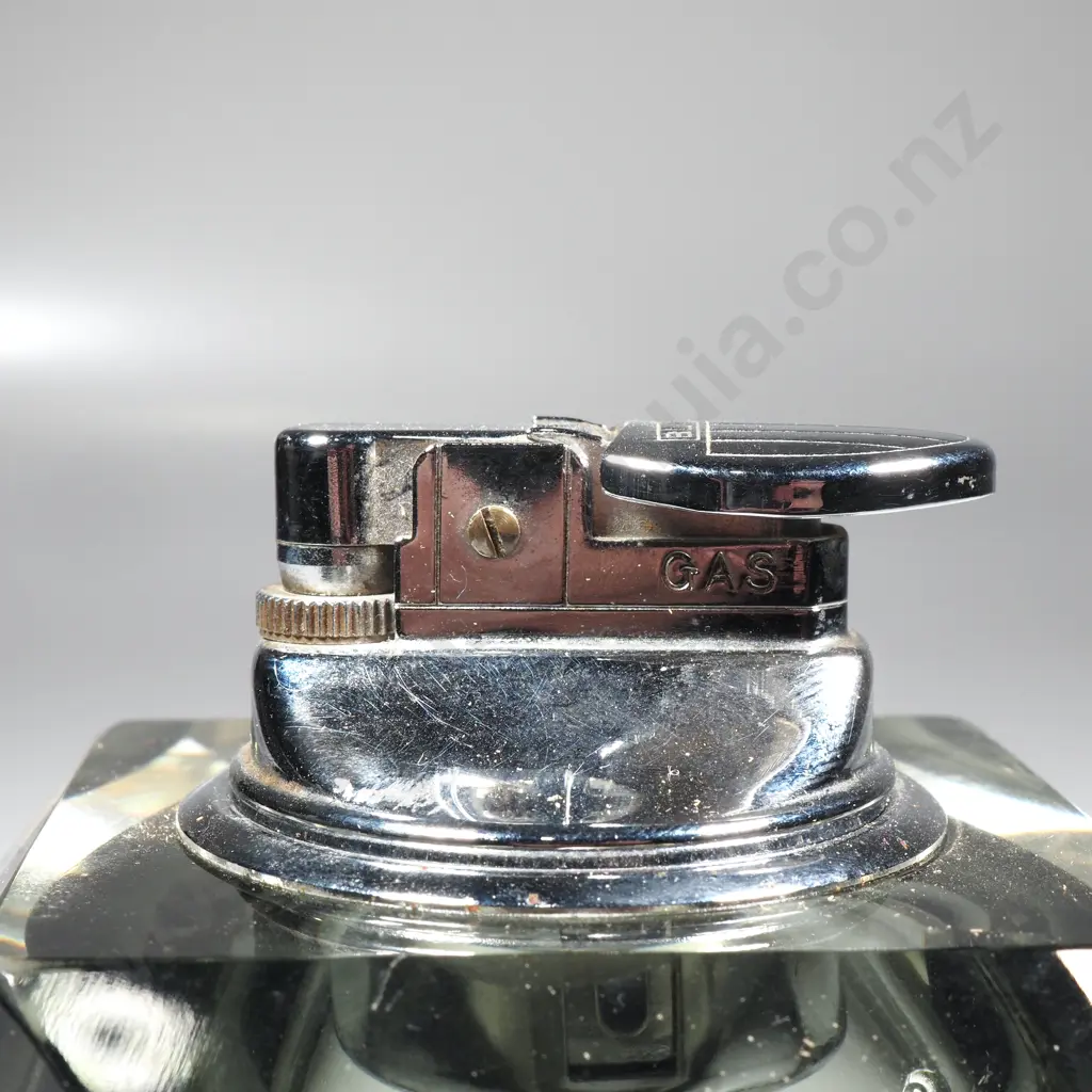 Murano Glass Table Lighter in Sommerso Glass w Grey Interior & in a Faceted  Geometric Shape w Blitz Lighter Image 1++