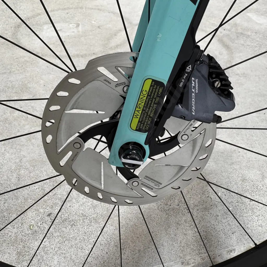 Bianchi Infinito CV Road Bike in Celeste Blue, as New w Extras Image 1++