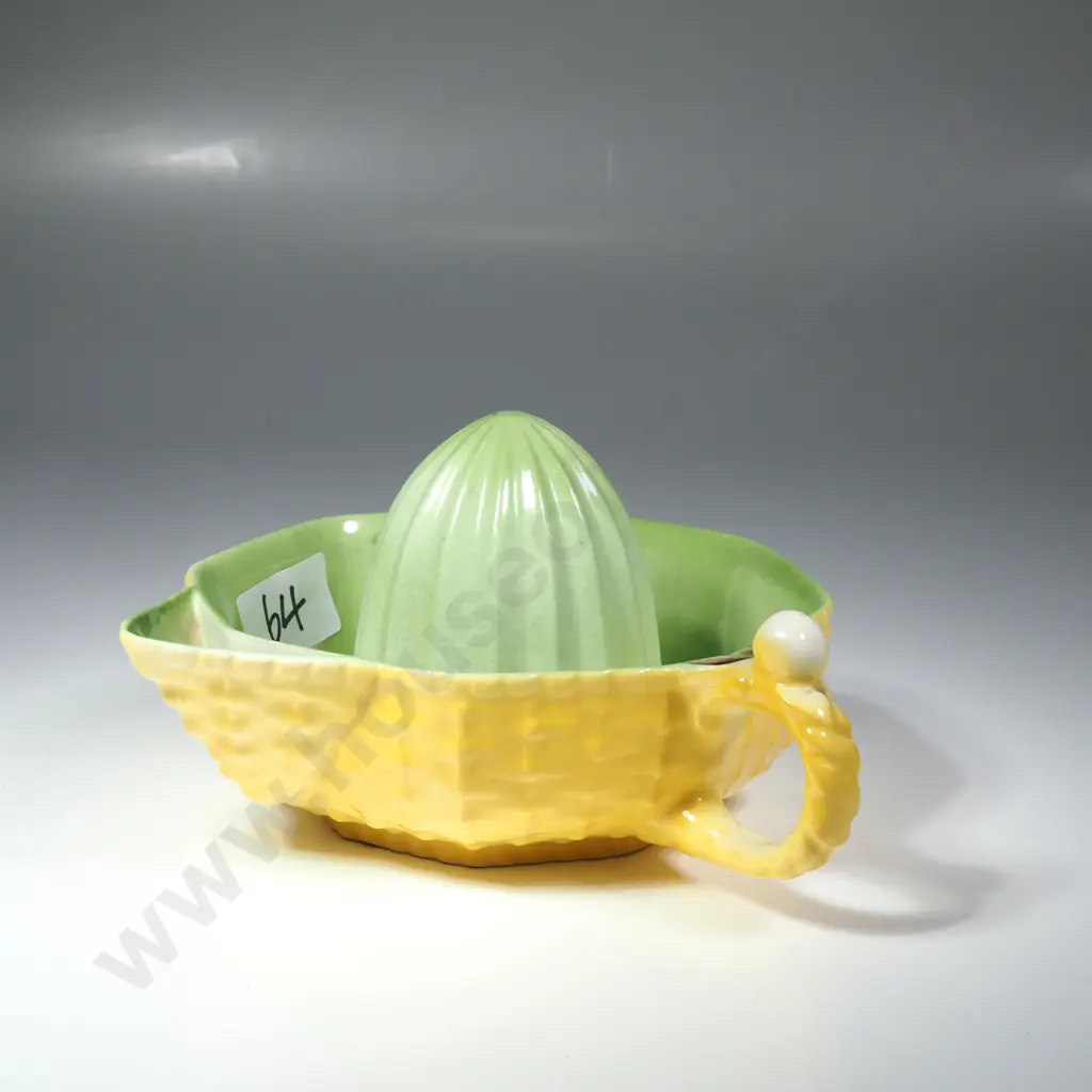 Vintage Ceramic Lemon Squeezer -  possibly Carltonware a/f Image 1++