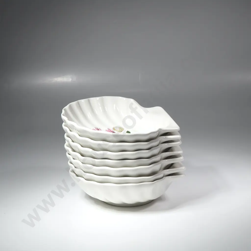 Seven Portmeirion Botanical Garden Scallop Shaped Small  Dishes in Various Designs Image 1++