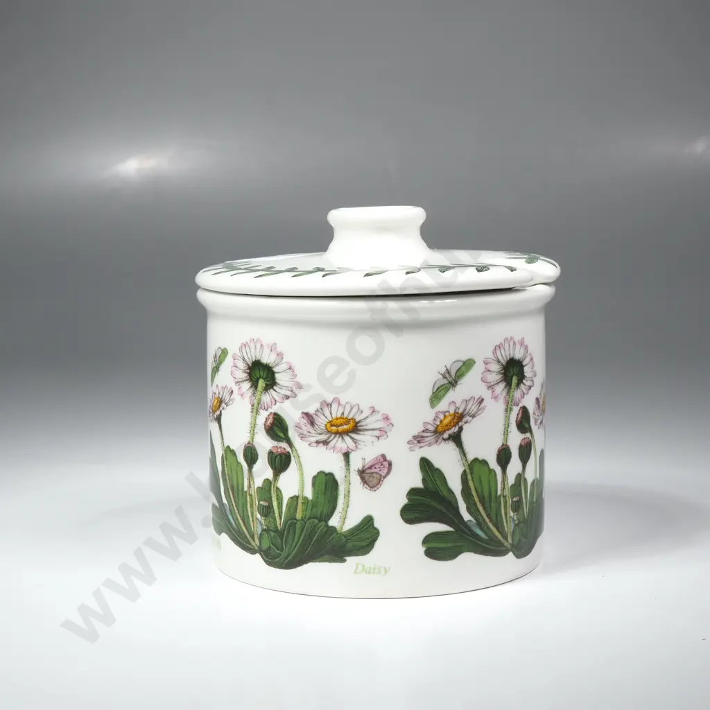 Portmeirion Botanic Garden Sugar Bowl & Lid - Daisies Image 1++