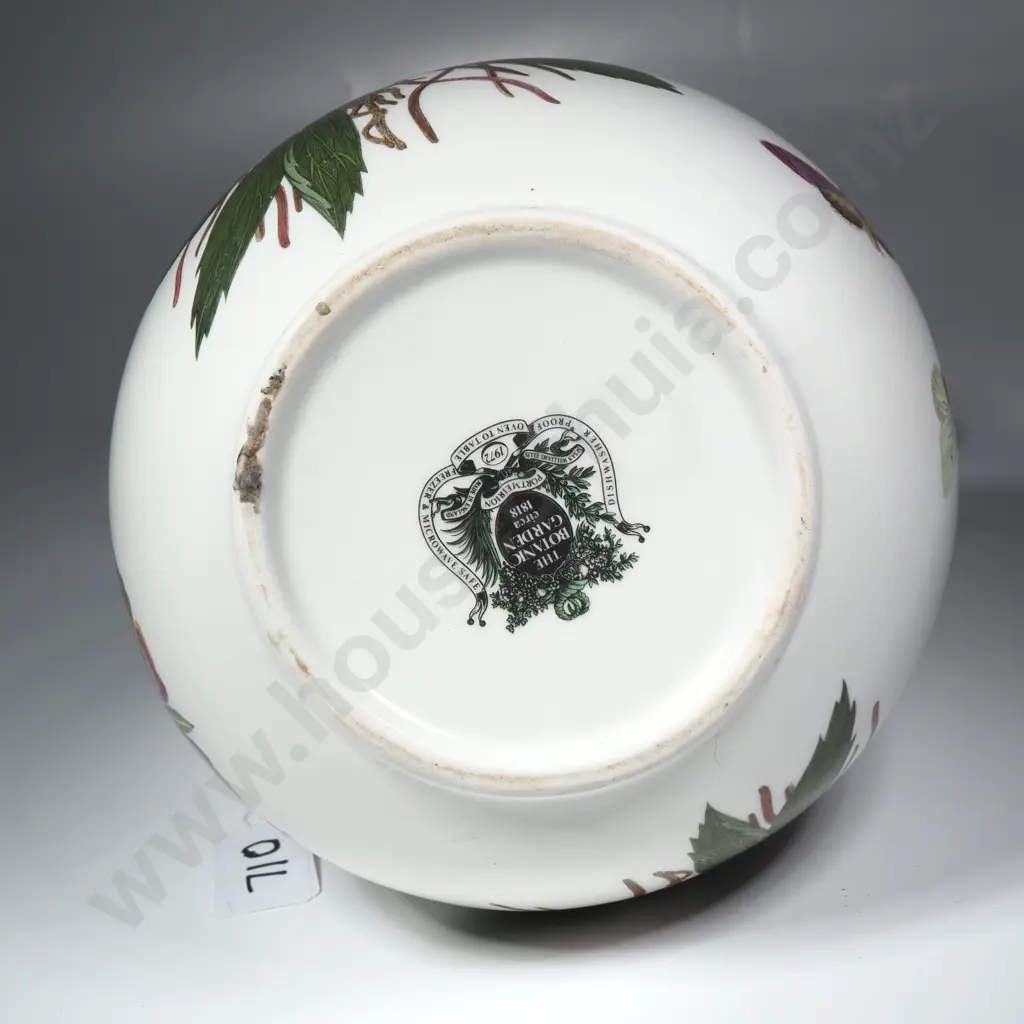 Portmeirion Botanical Garden Pitcher in the Christmas Rose Pattern Image 1++