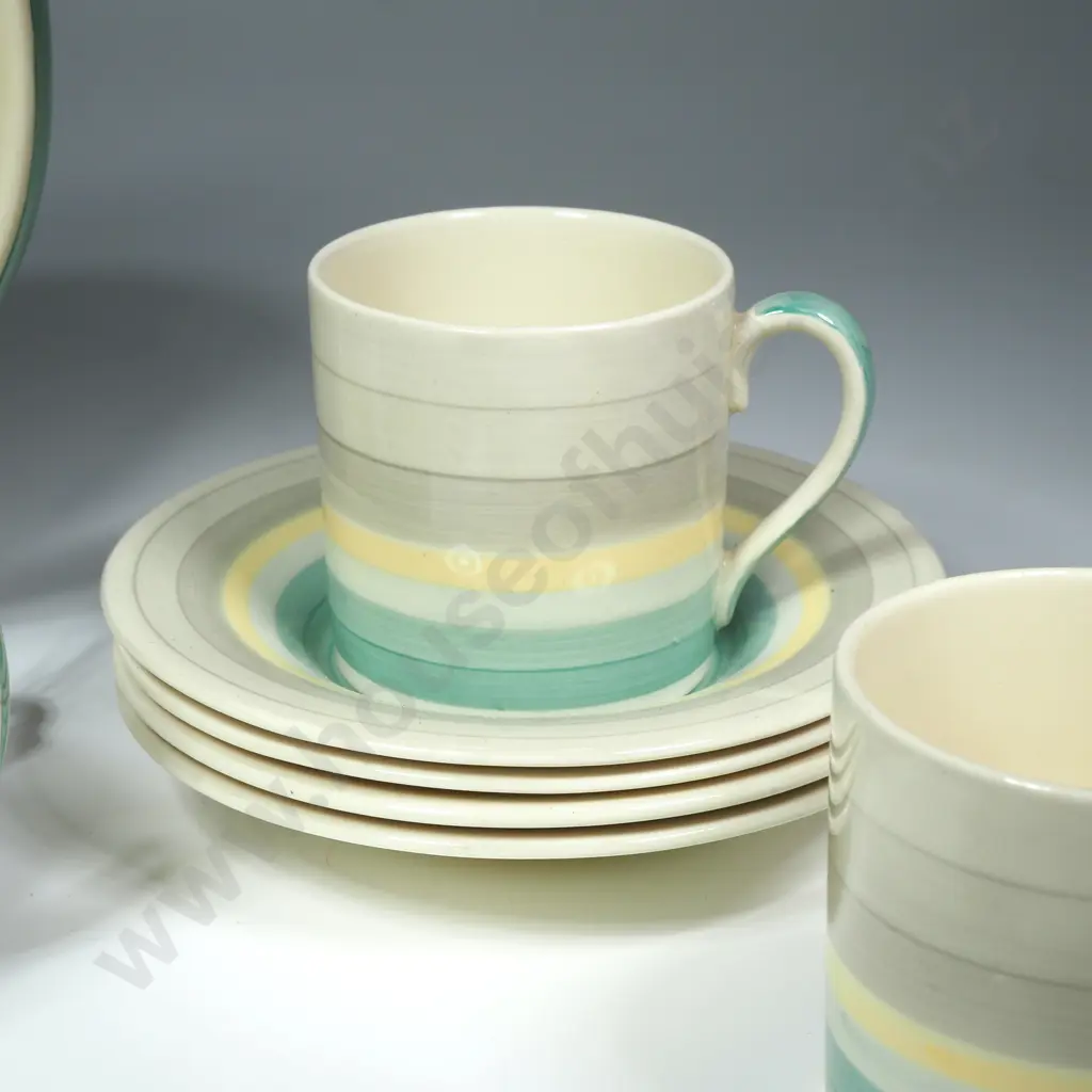 Susie Cooper Kestrel Shape Coffee Pot, Four Demi -Tasse Cups & Saucers Sugar Bowl & Jug Image 1++