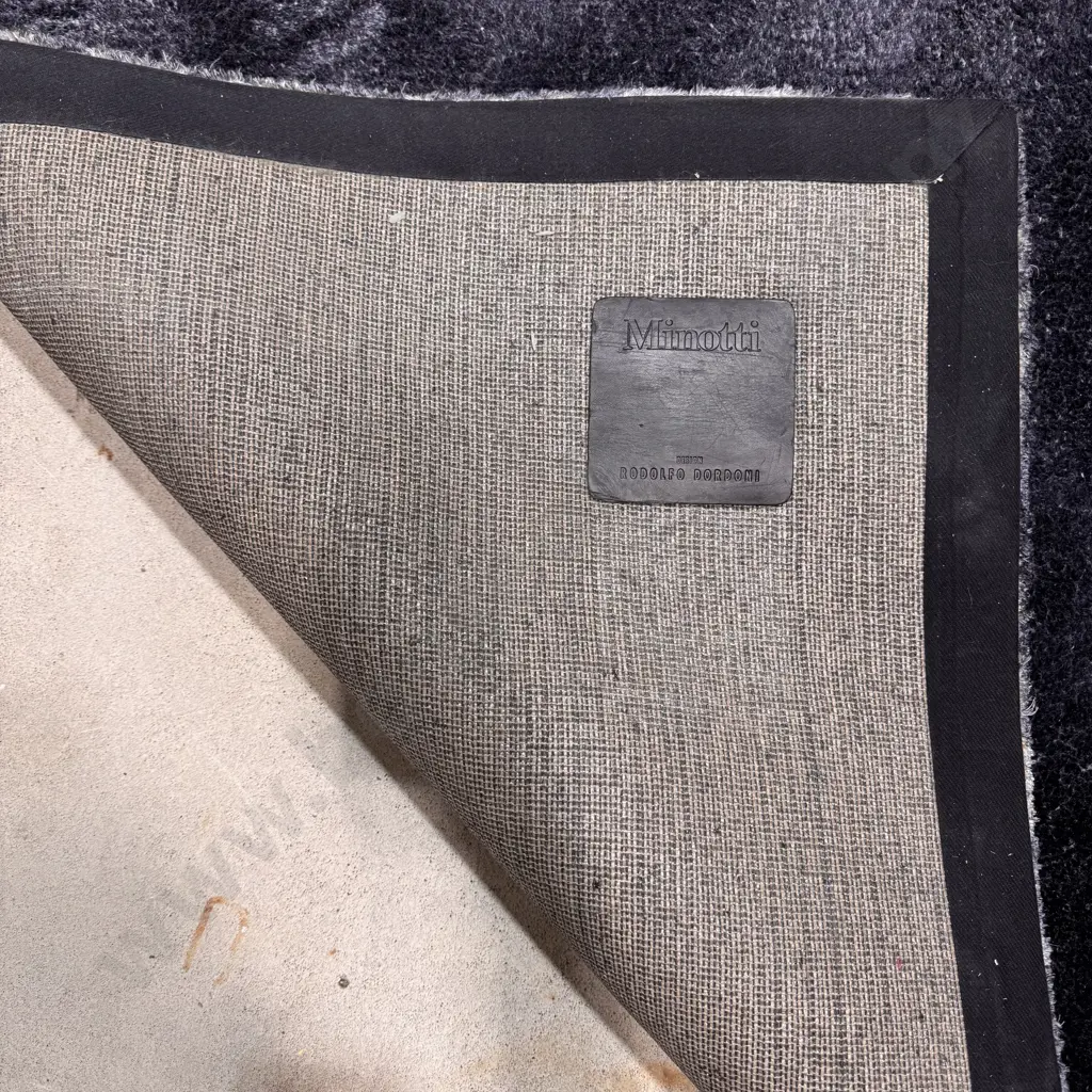 Large Minotti Dibbets Rug in Pewter (Custom Colour) Purchased from ECC RRP $28,000 Image 1++