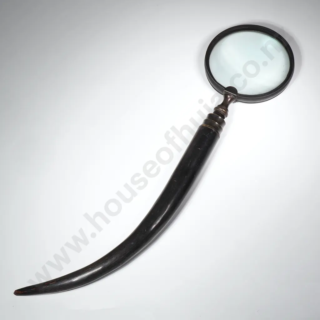 Large Vintage Horn Handle Magnifying Glass Brass Rim Desk Accessory Image 1++