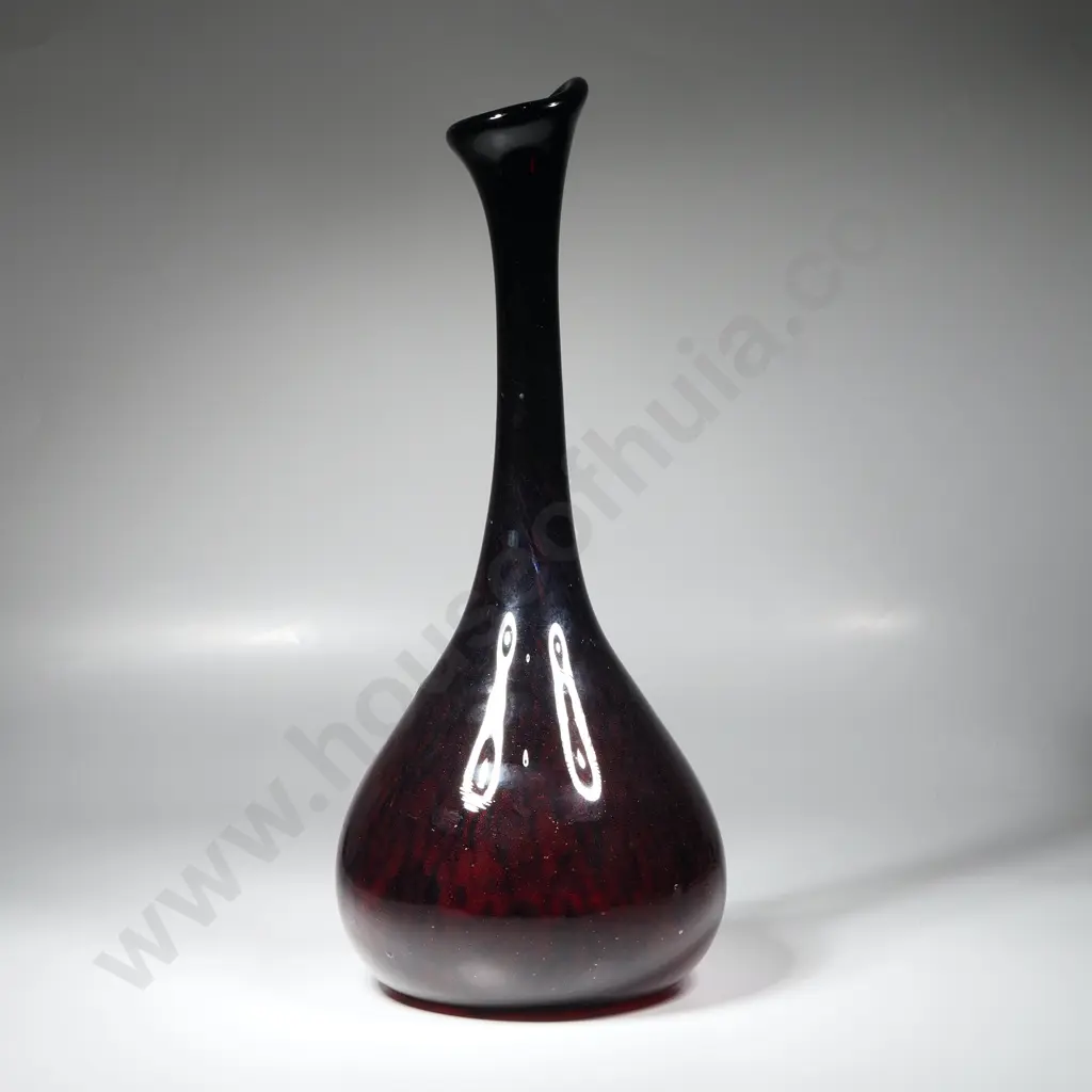 Early NZ Hoglund Glass Vase by Ola Hoglund 1985 Image 1++