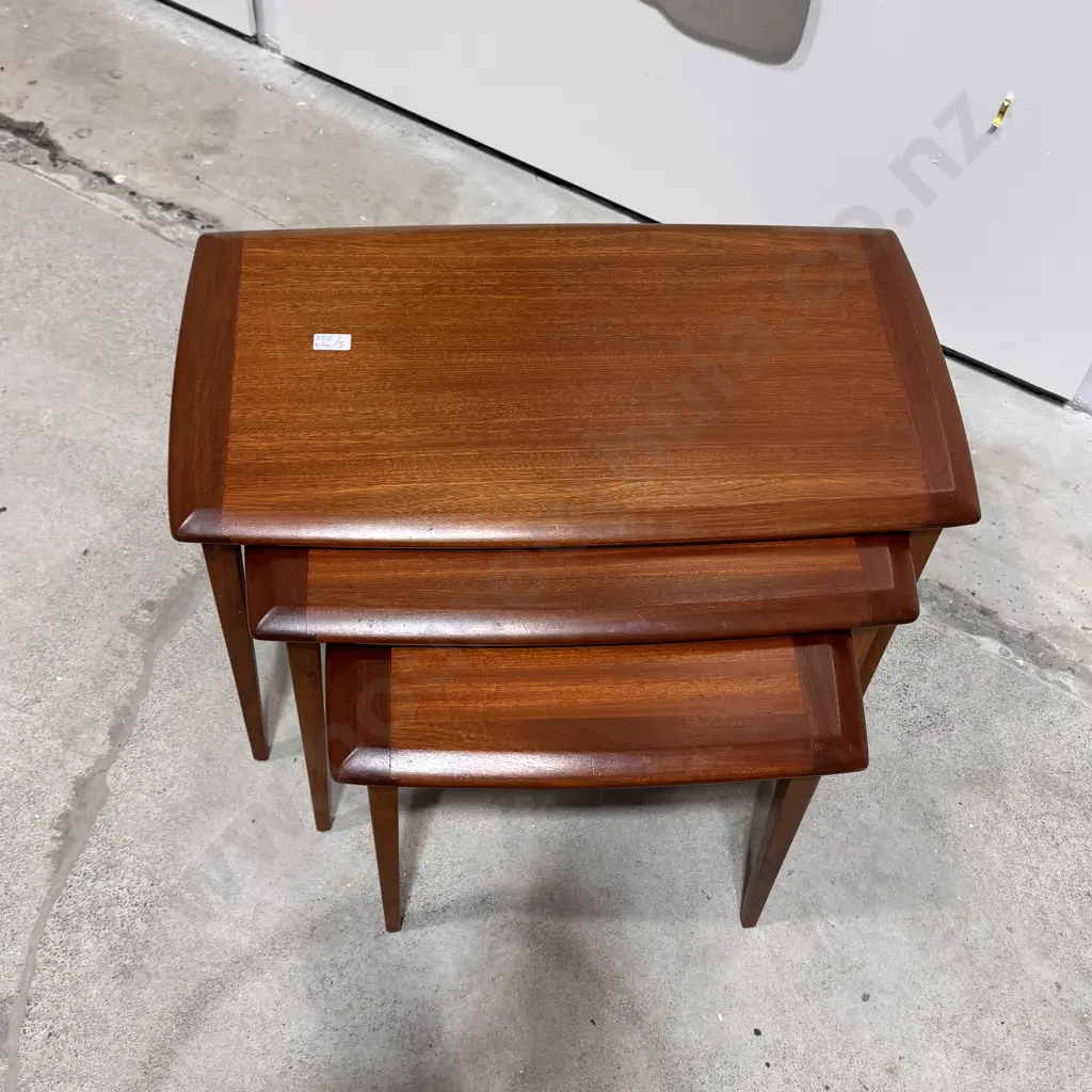 Mid Century NZ Jon Jansen Nest of Three Mahogany Coffee Tables Image 1++