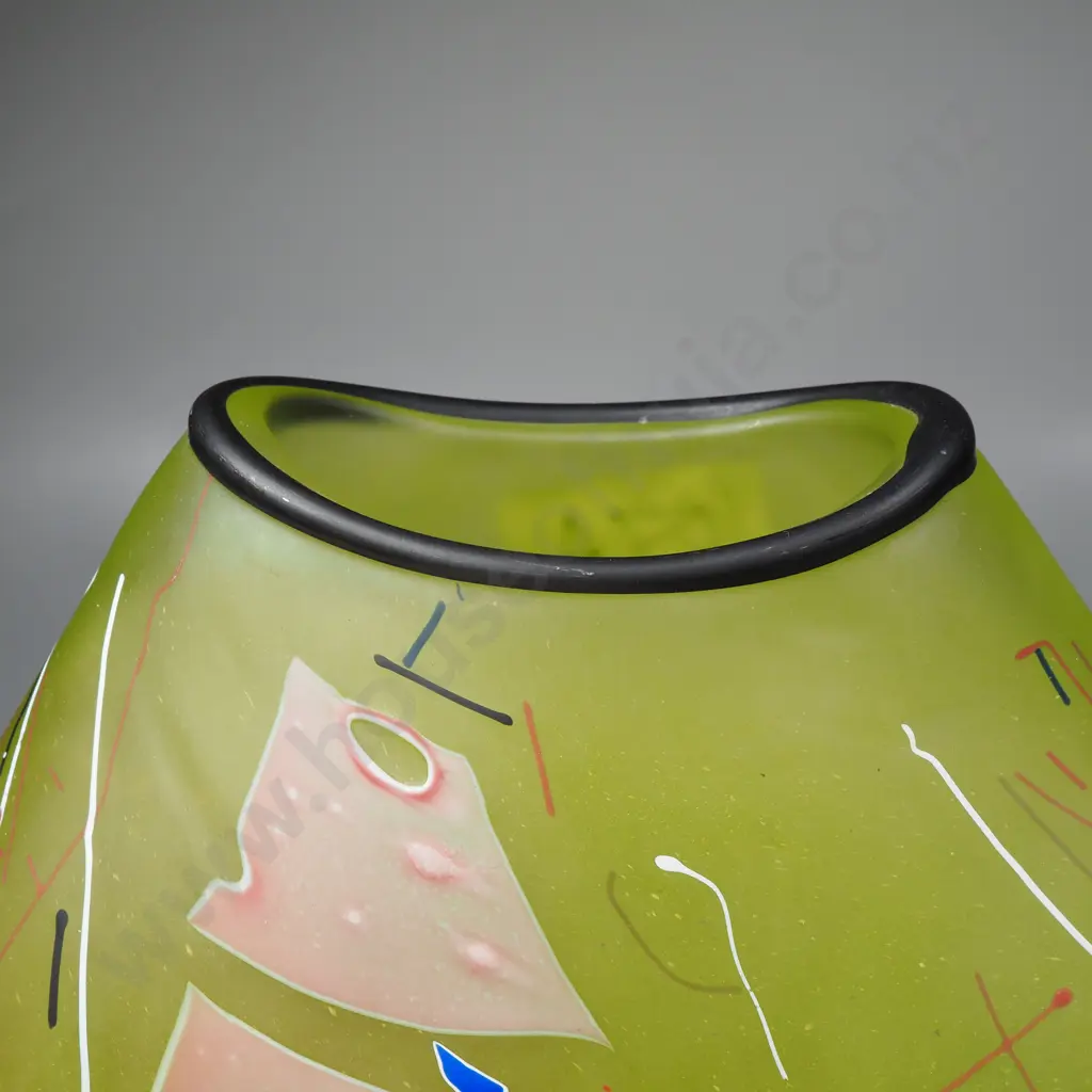 Keith Grinter - NZ 'Yellow Shard Glass Vase', Signed Image 1++