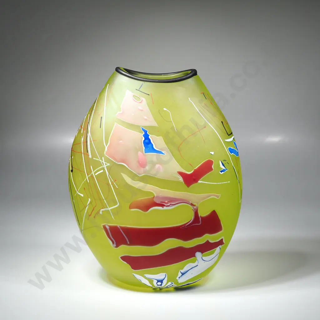 Keith Grinter - NZ 'Yellow Shard Glass Vase', Signed Image 1++