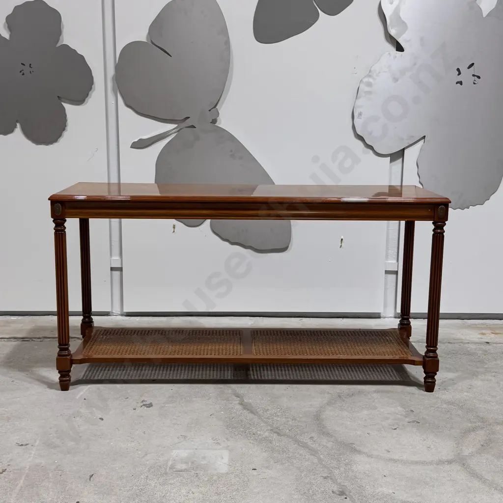 Quality Mahogany Neoclassical Style Hall/Side Table w  Cross Banded Top, Fluted Legs, The Shelf Below w Rattan Inset Image 1++