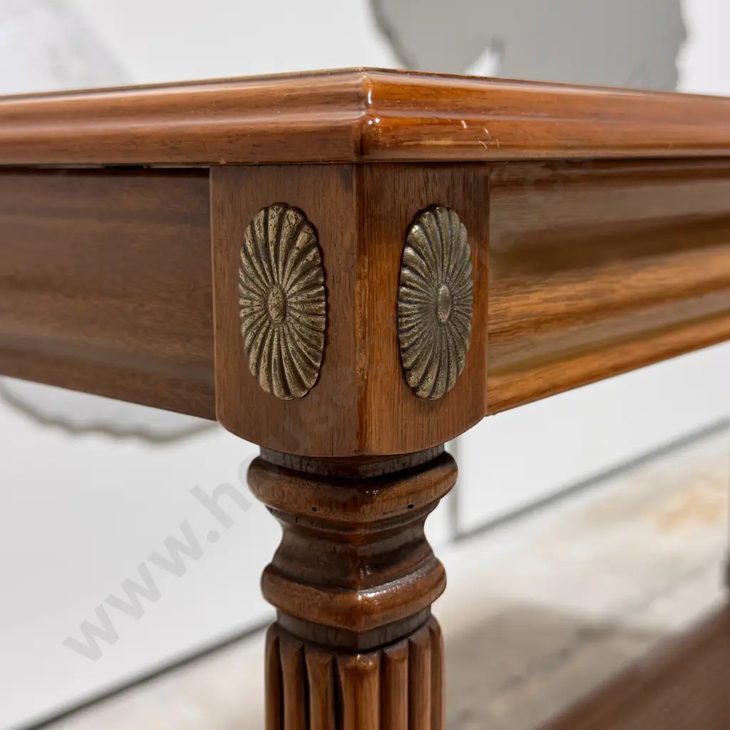 Quality Mahogany Neoclassical Style Hall/Side Table w  Cross Banded Top, Fluted Legs, The Shelf Below w Rattan Inset Image 1++