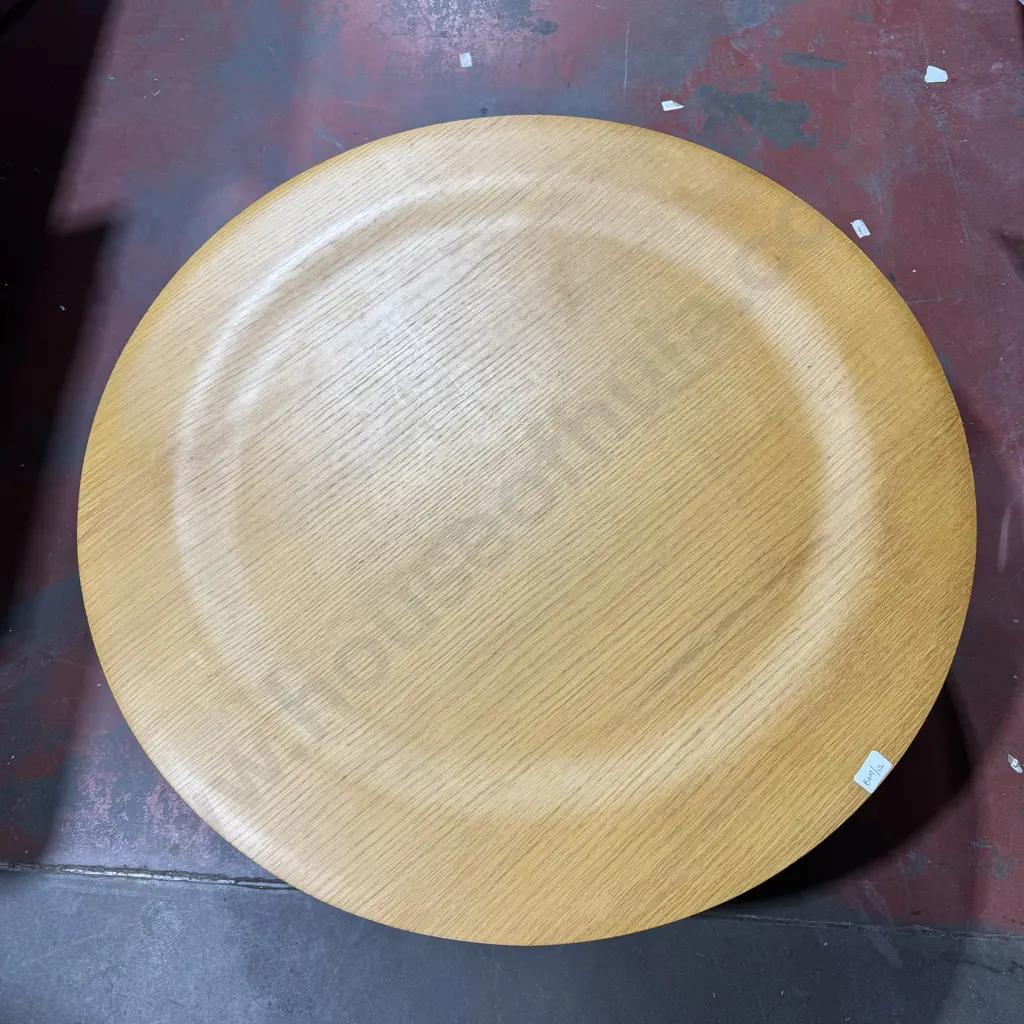 Eames Style Round Molded Plywood Coffee Table, Oak Veneer, Bentwood Legs Image 1++