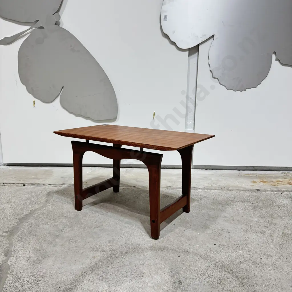 Mid Century Mod Side Table w Floating Top Image 1++