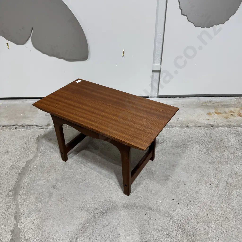 Mid Century Mod Side Table w Floating Top Image 1++