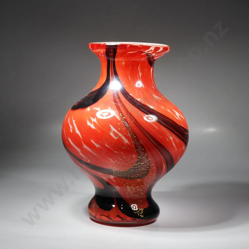 Vintage Japanese Kamei Art Glass Vase -  'Dolphin Glass' Range Image 1++
