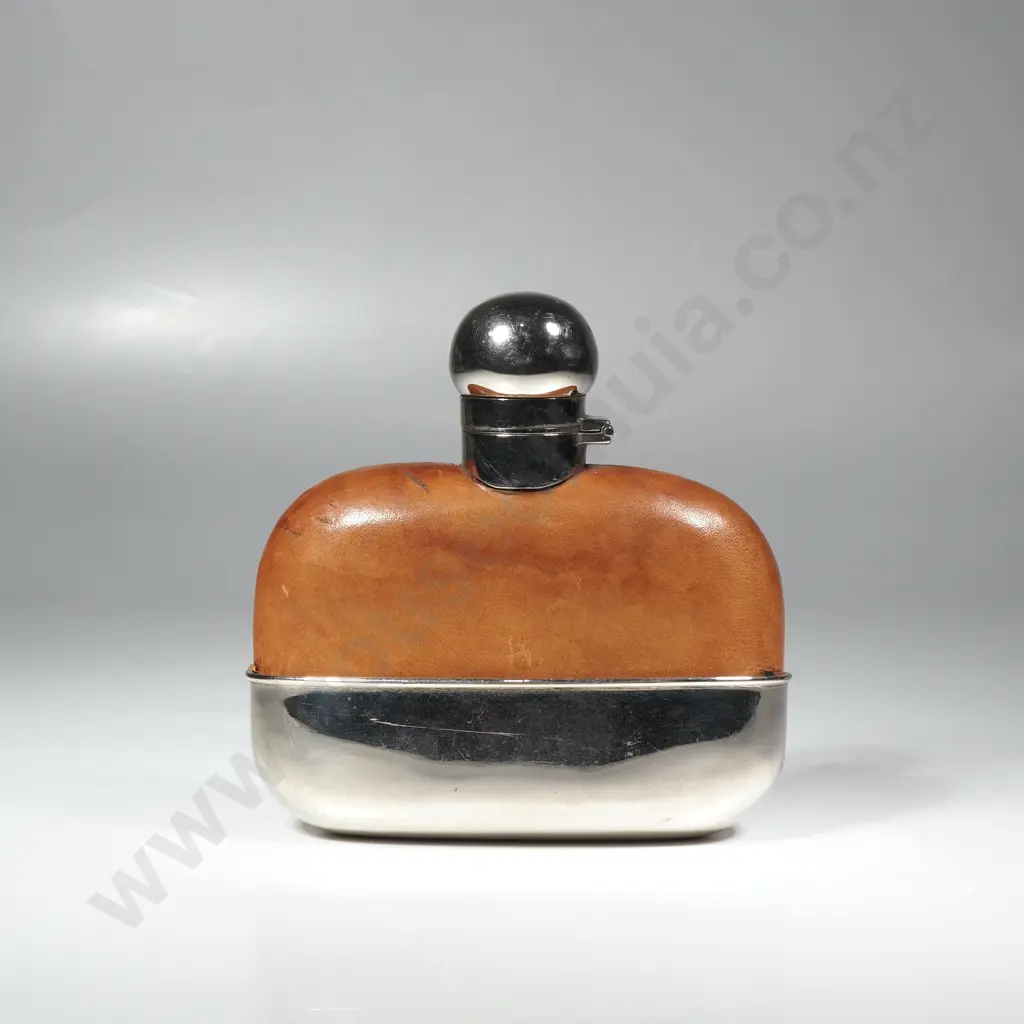 Vintage Hip Flask w Leather Covered Body & Detachable Cup on the Bottom & Hinged Bayonet Cap to Lid Image 1++