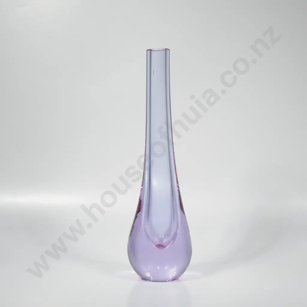 Vintage Glass  Bud Vase w Bulbous Base & Narrow Neck, Made from  Alexandrite Image 1++