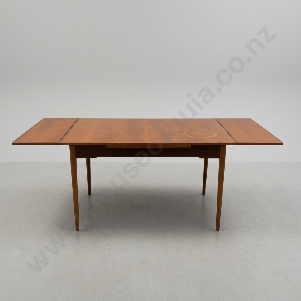 Mid Century Extendable Dining Table Image 1++