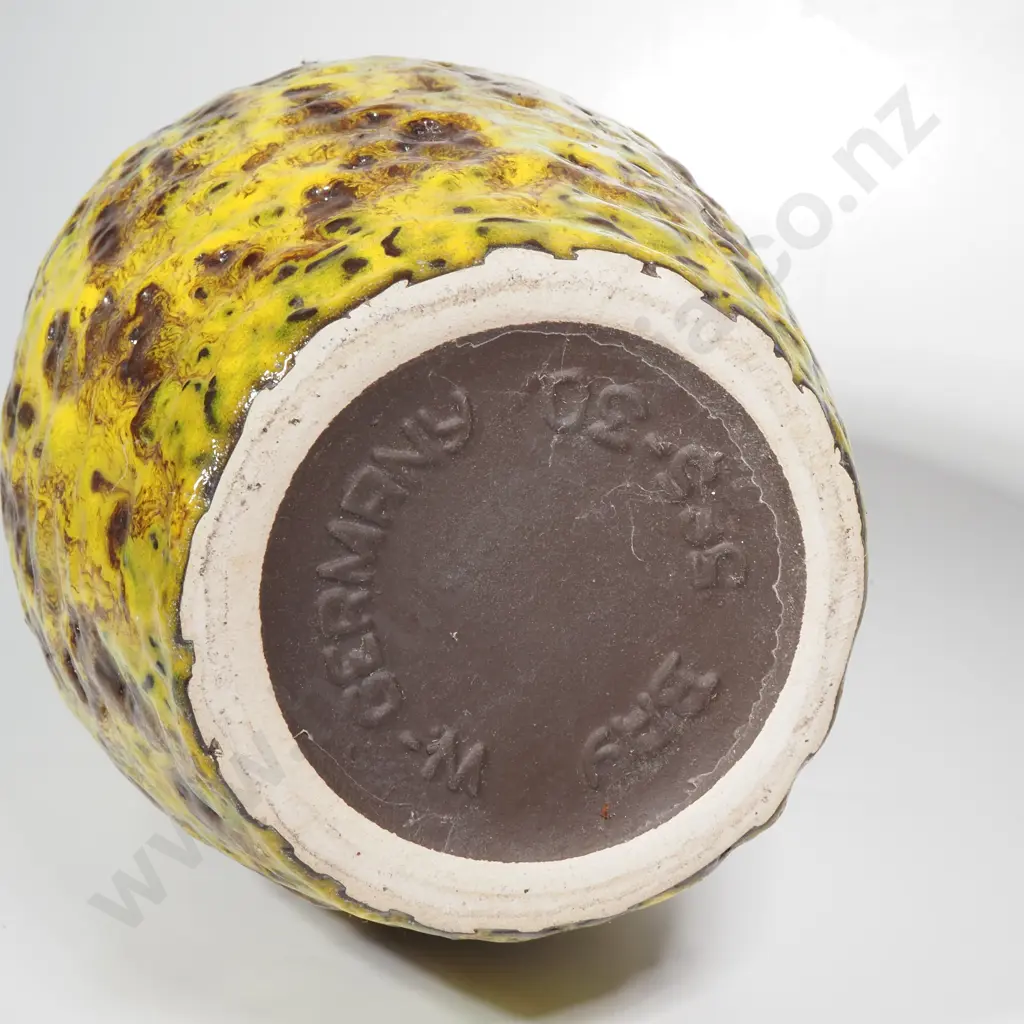 West German Bay Keramik Fat Lava Pottery vase Image 1++