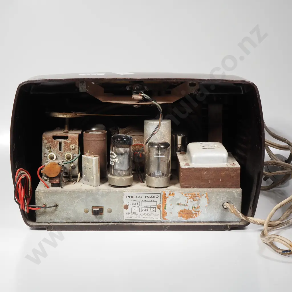 Vintage Bakelite Philco 'Hippo' Valve Radio Image 1++