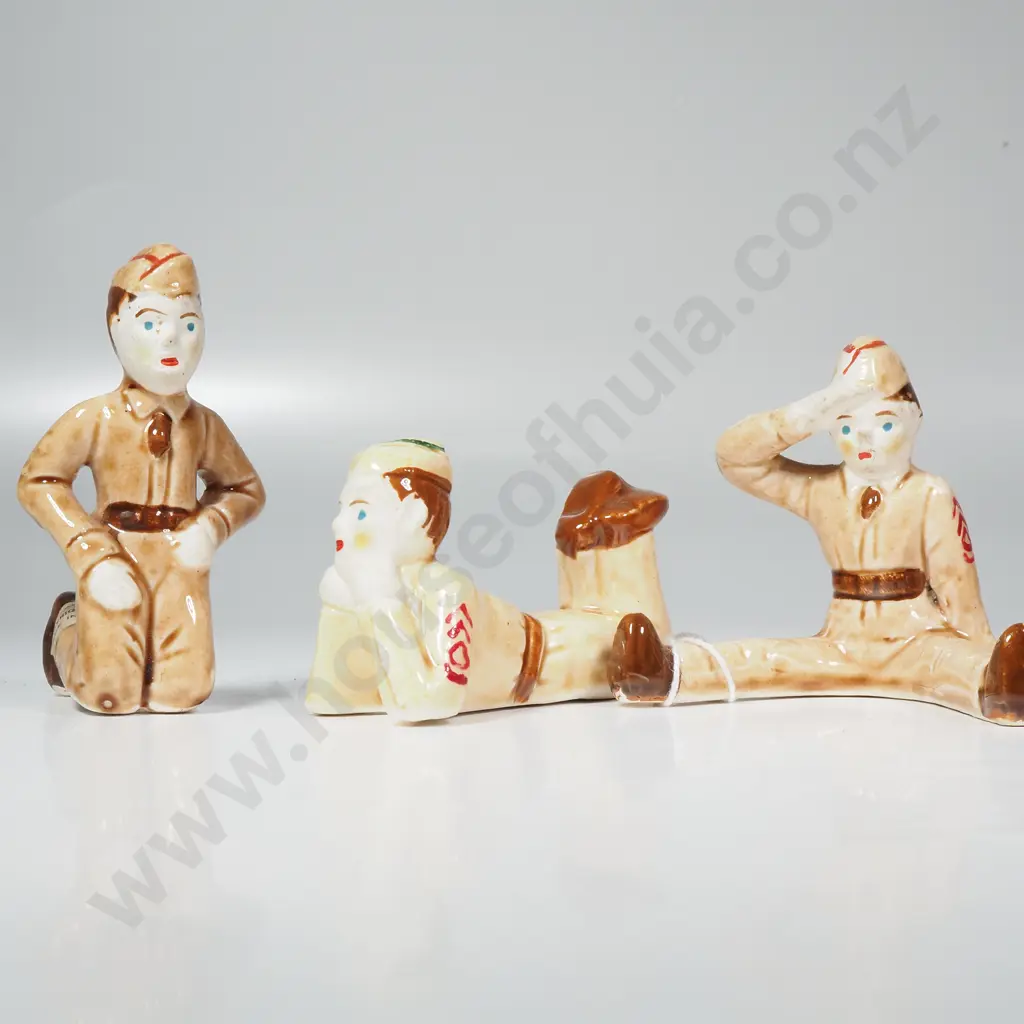 Set of Fiver Vintage 1950s Military Figures by Murray Kreiss & Co, Japan Image 1++