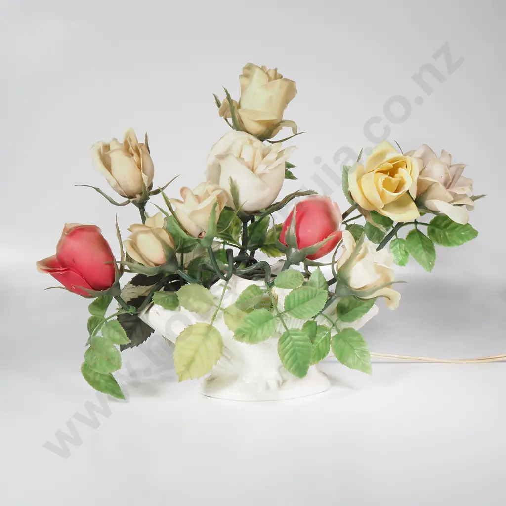 Mid Century  Titian Studio Ceramic Rose Light Up Lamp Image 1++