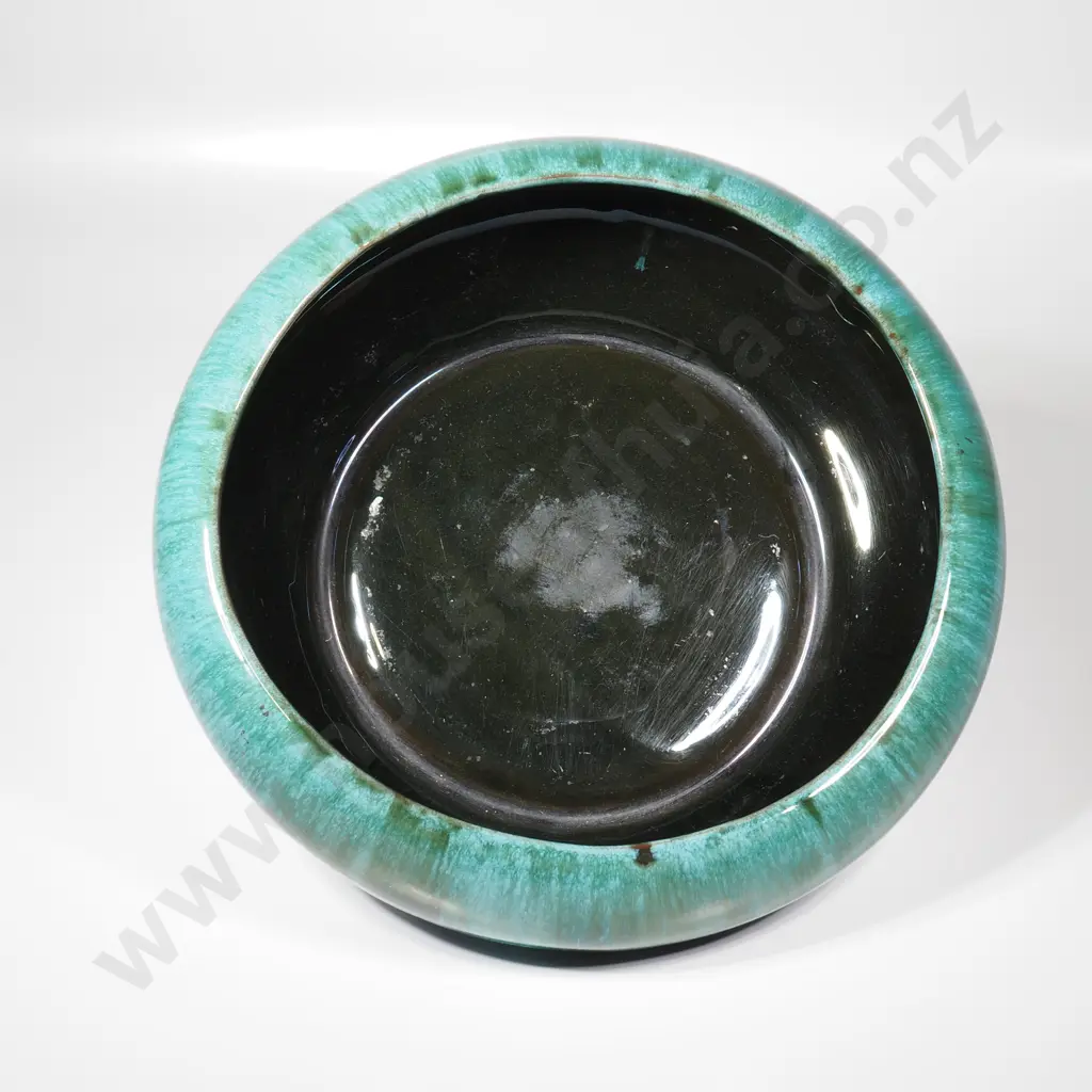 Canadian Blue Mountain Pottery Bowl Image 1++