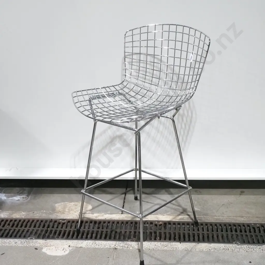 Harry Bertoia Style 'Diamond' Chrome Wire Bar Stool Image 1++