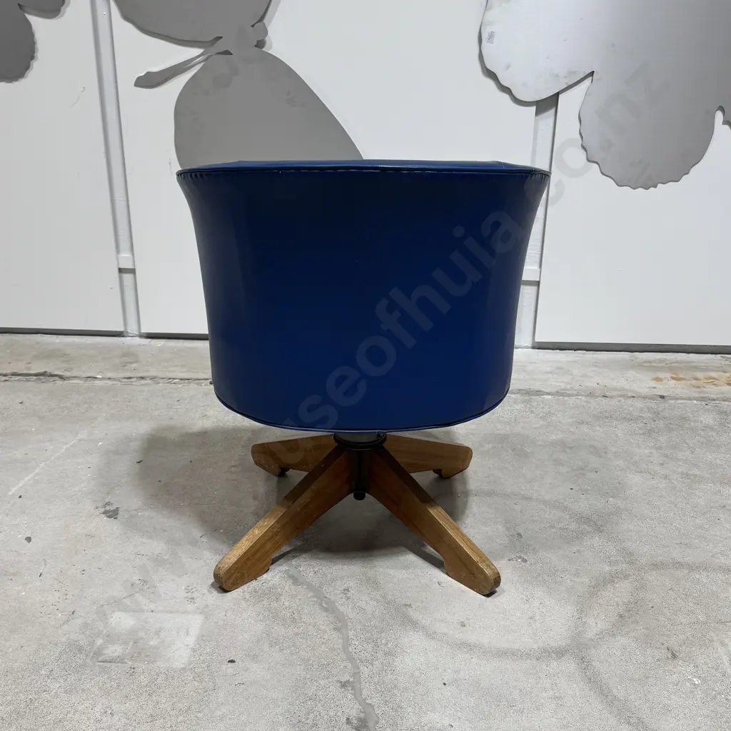 Barrel Back Swivel Office Chair  Upholstered in Blue Vinyl on Wooden Legs Image 1++