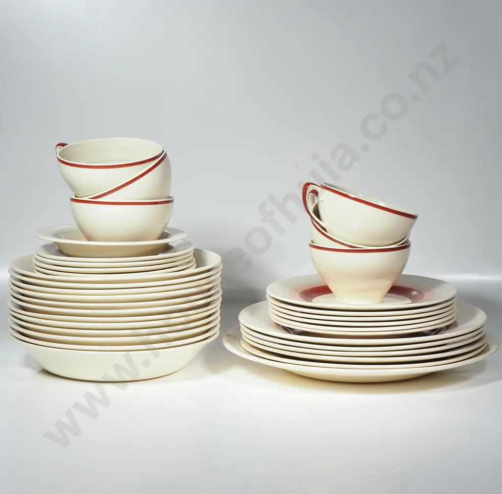 Part Susie Cooper Dinner Set In the Red Wedding Band Pattern Image 1++