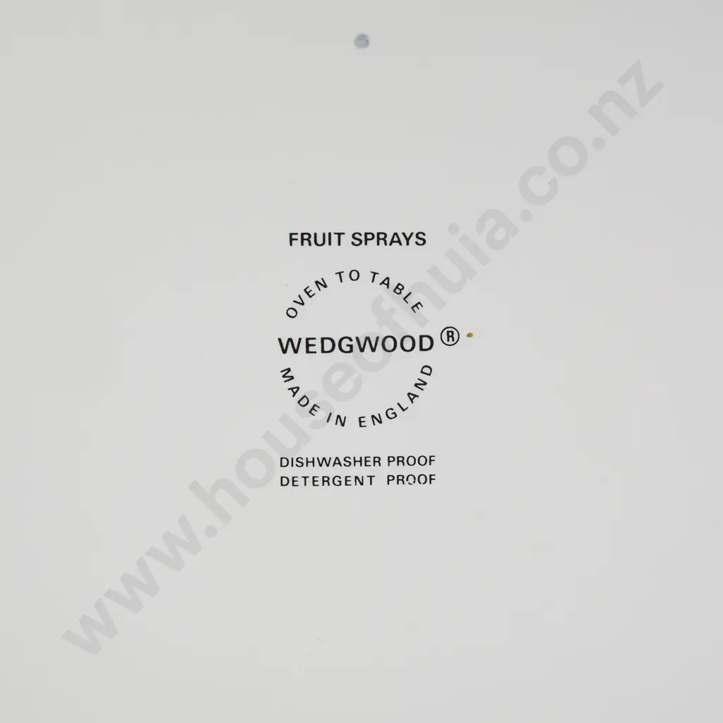 Wedgwood Fruit Sprays Covered Casserole Dish 2qt Image 1++