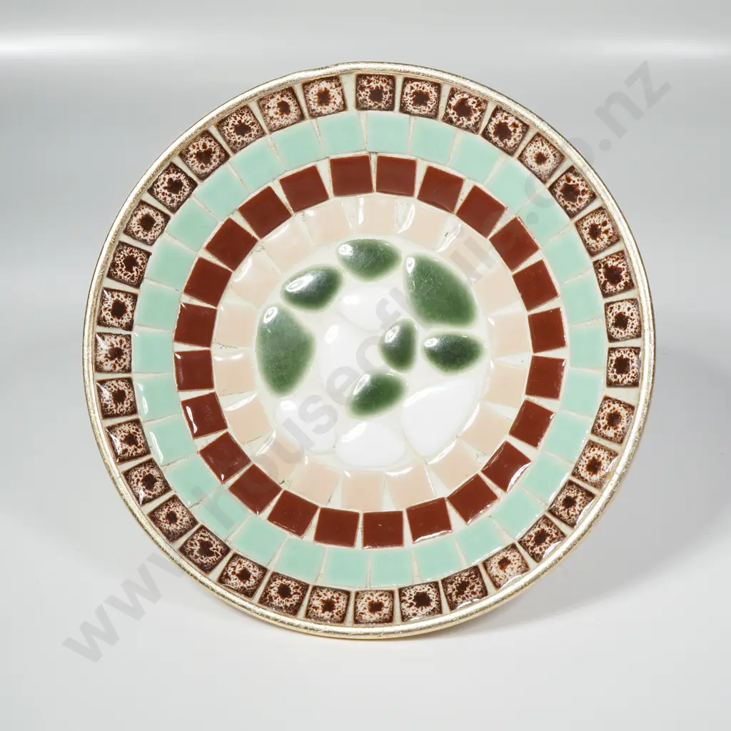 MCM Mosiac Tile Trinket Dish w Pebble Like Elements to Centre on a Spun Copper Base Image 1++