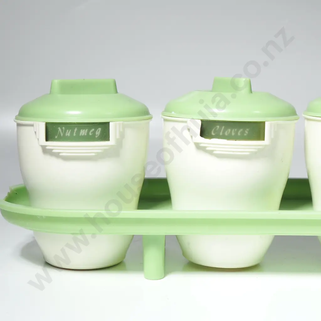 Lime Green & White Bristolite Plastic Spice Containers w Tray a/f Image 1++