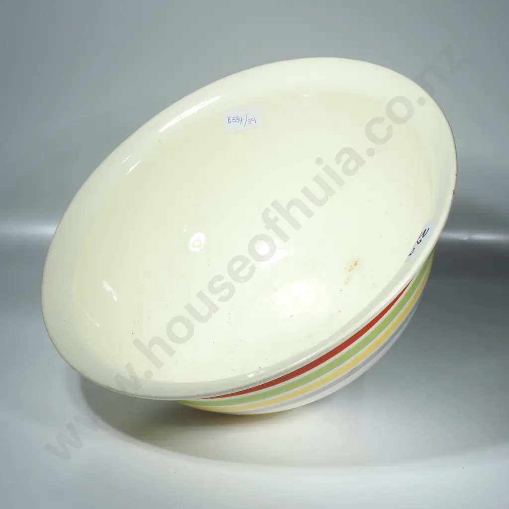 Large Crown Lynn Fiesta Ware Mixing Bowl, Manufactured between the  1950s & 1960s Image 1++