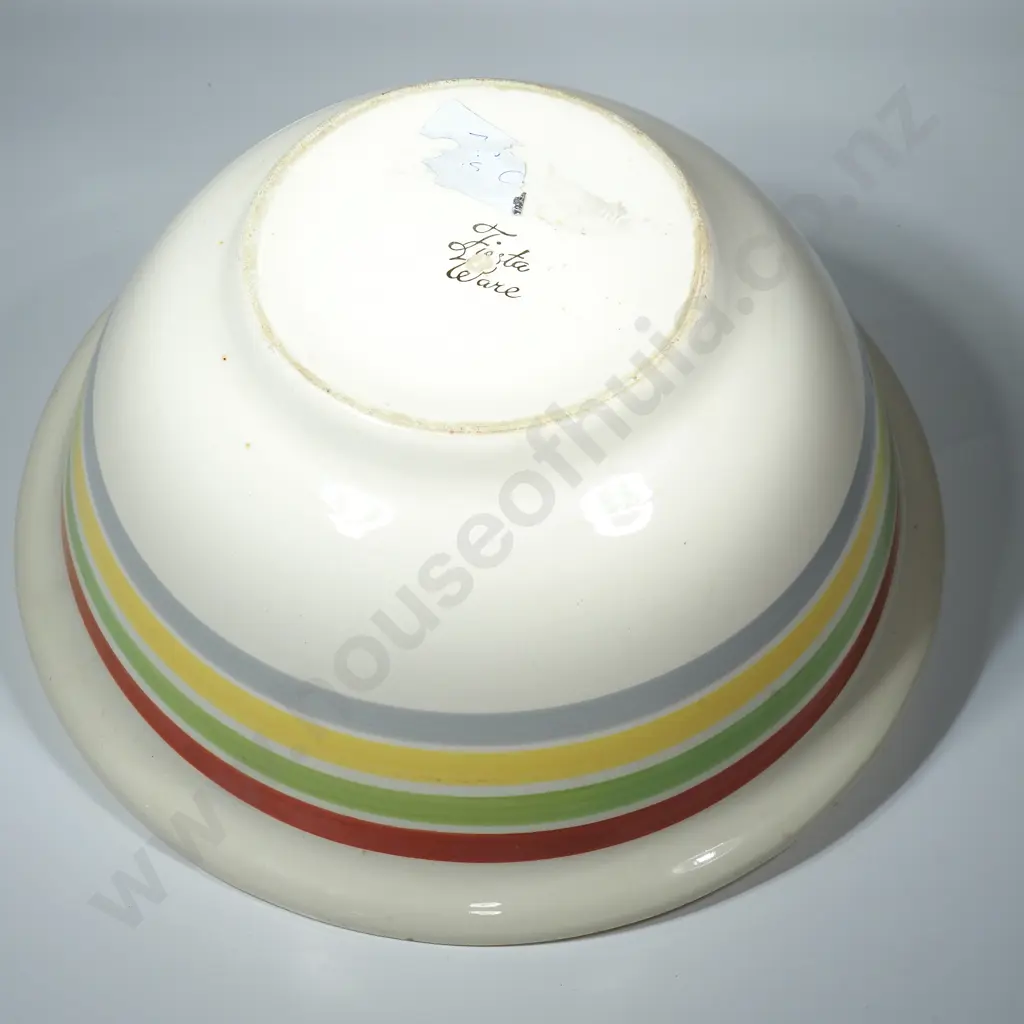 Large Crown Lynn Fiesta Ware Mixing Bowl, Manufactured between the  1950s & 1960s Image 1++