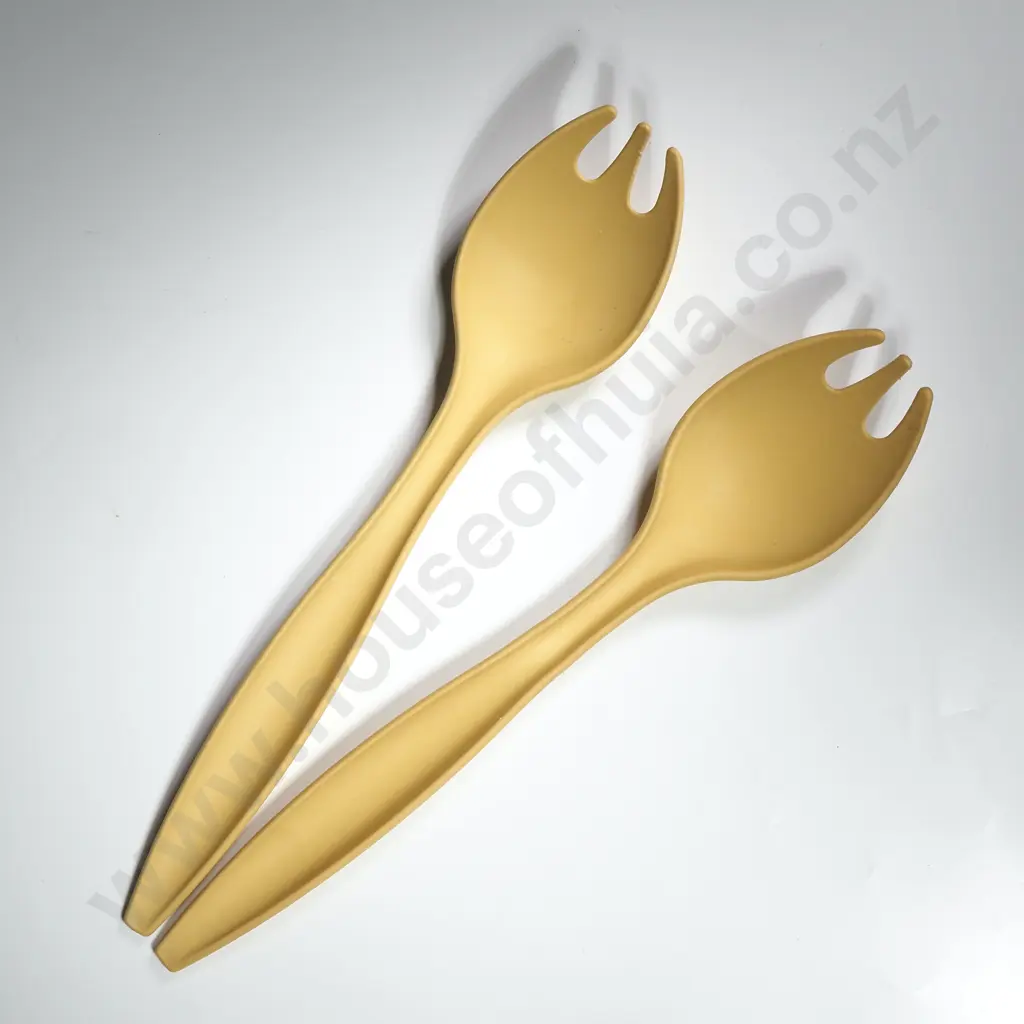 Pair of Vintage Tupperware Salad Servers Image 1++