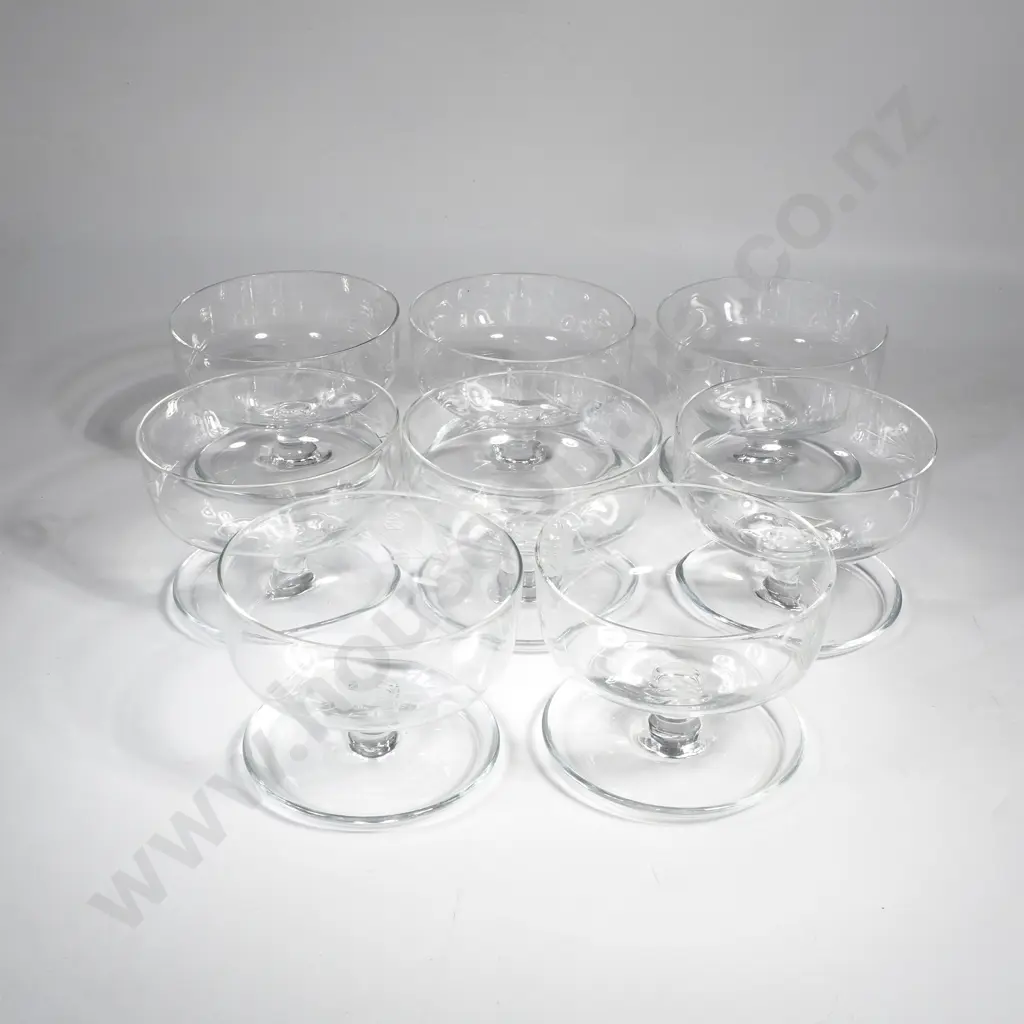Set of Eight Vintage Etched Glass Sundae Glasses Or Prawn Cocktail Glasses Image 1++