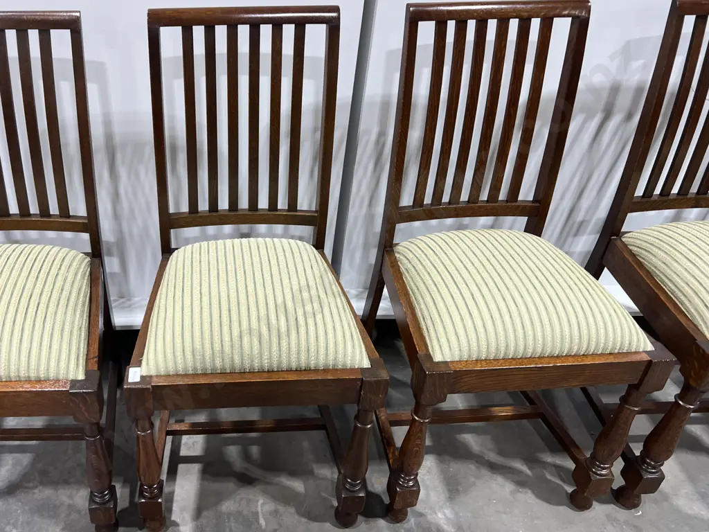Set of Six Vintage Oak Dining Chairs w Vertical Slat Back & Green Upholstered Seats, In Excellent Condition Image 1++