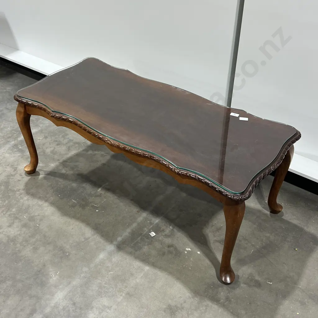 Vintage Mahogany Coffee Table w Glass Top, Scalloped Rope Edge Trim & Cabriole Legs Image 1++