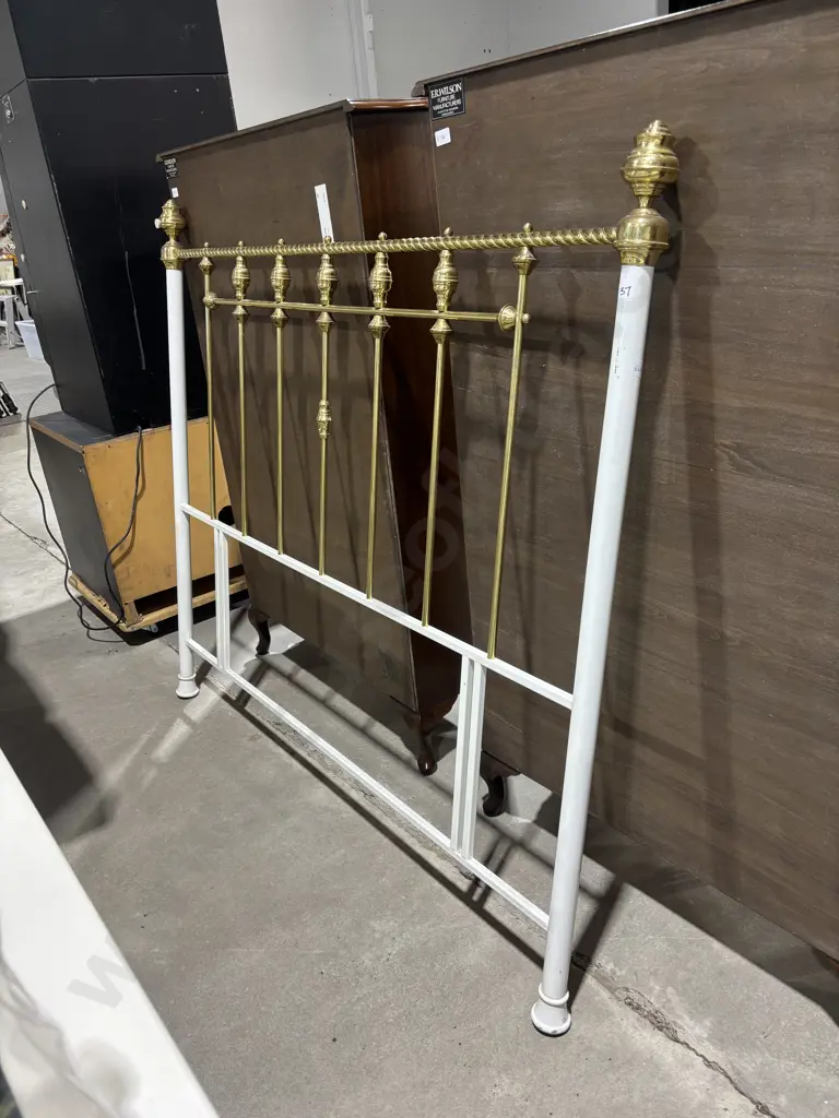 Vintage Style Brass & White Metal Bed Frame w Turned Finials & Spindle Rails Image 1++