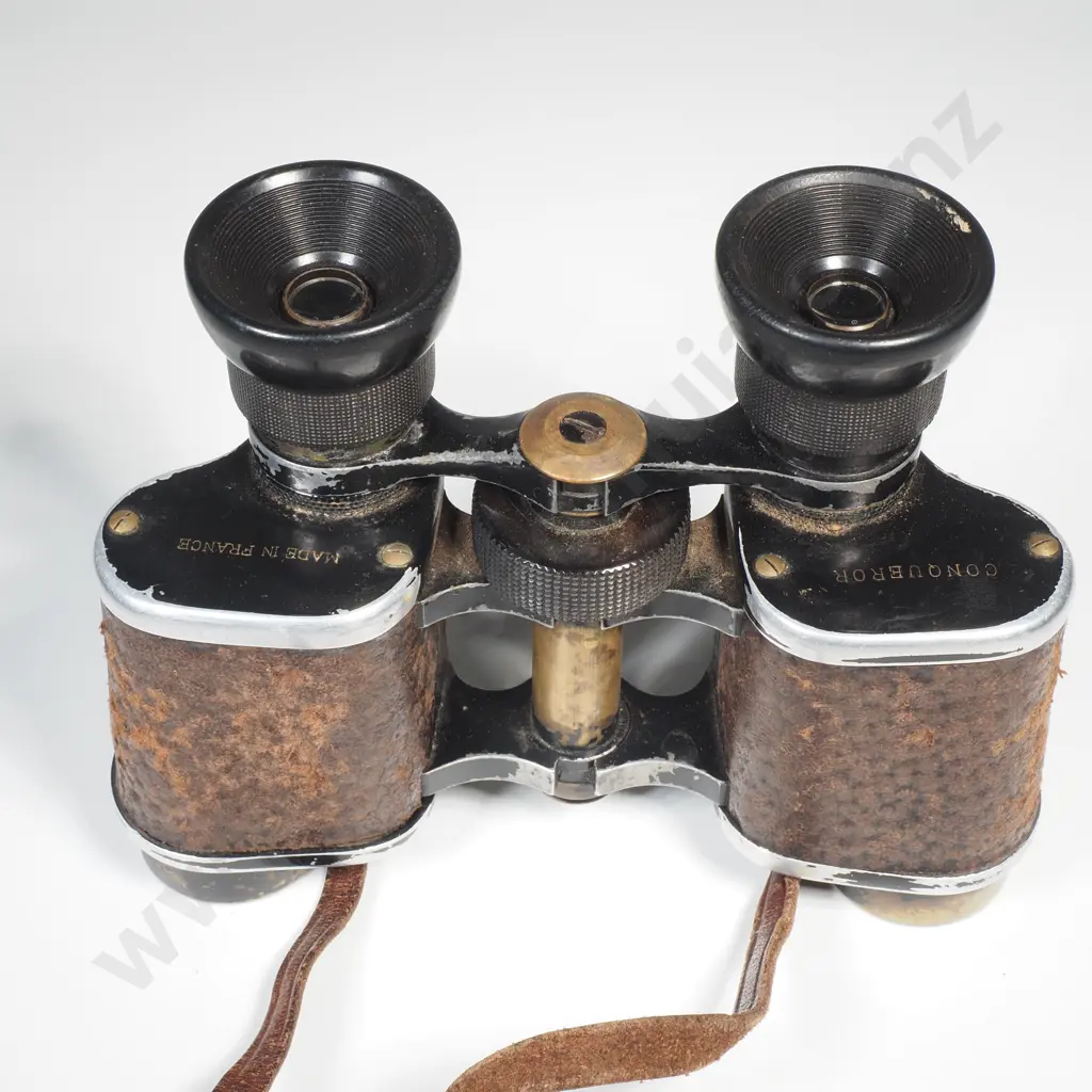 Antique French 'Conqueror' Binoculars w Case Image 1++
