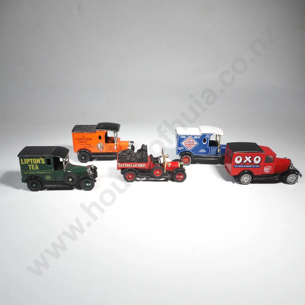 Assorted Vintage Advertising Model Matchbox Toy Cars Image 1++