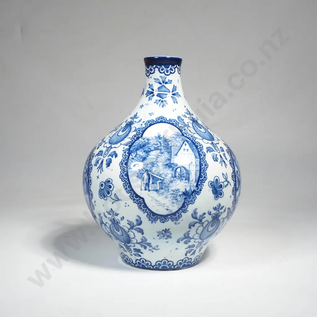 Blue & White Ceramic Vaseby Franz Anton Mehlem in Bonn in the 'Lyonais' Pattern Image 1++