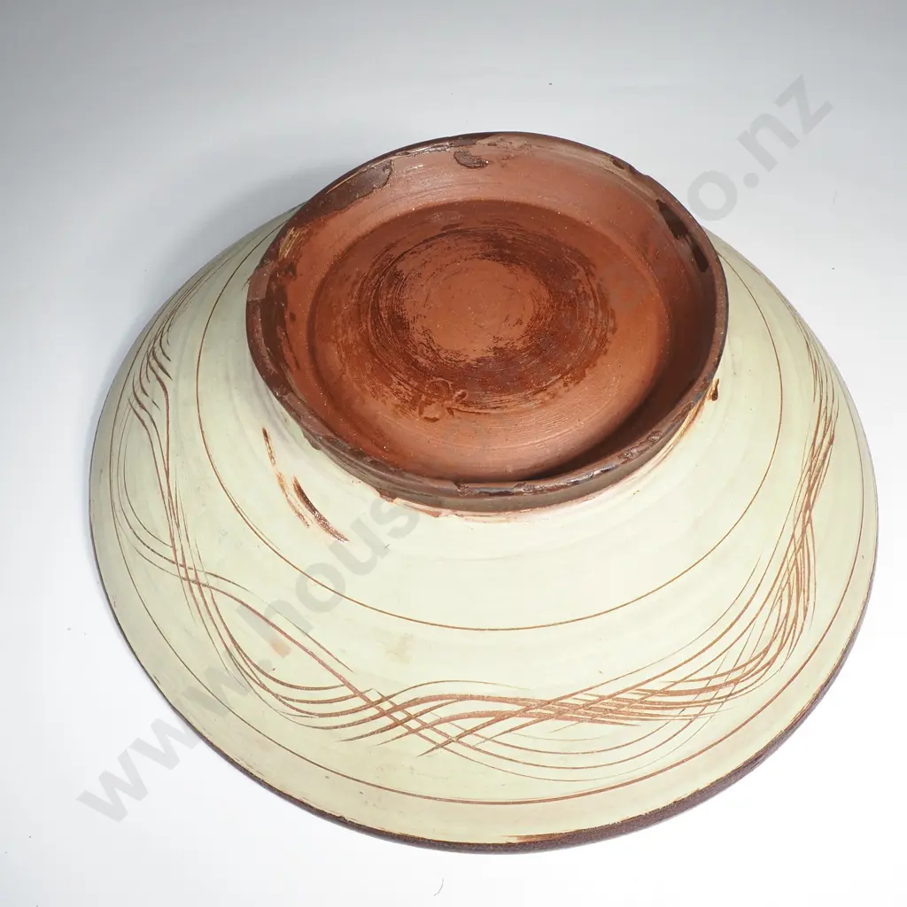 Two NZ Potter Ross Richards Stoneware Bowls Image 1++