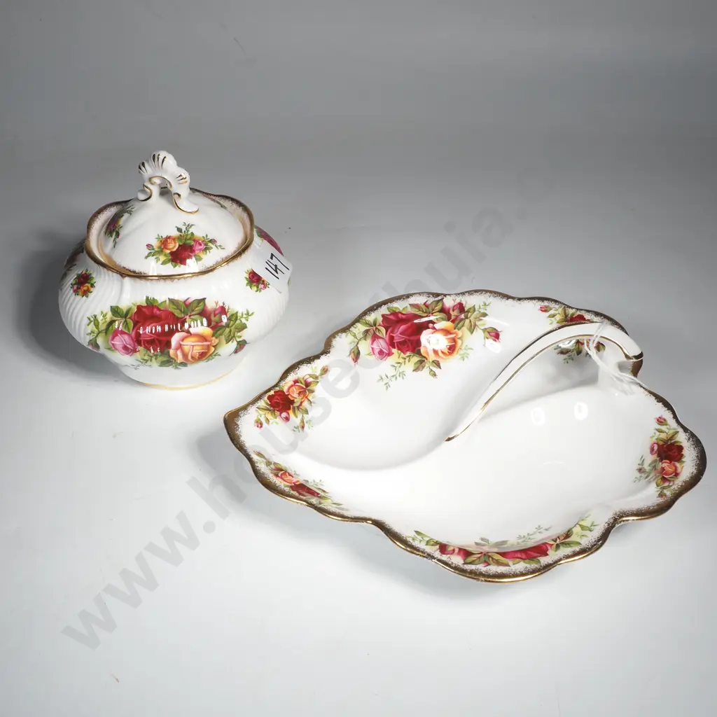 Royal Albert 'Old Country Roses' Segmented Dish & Lidded Small Pot Image 1++