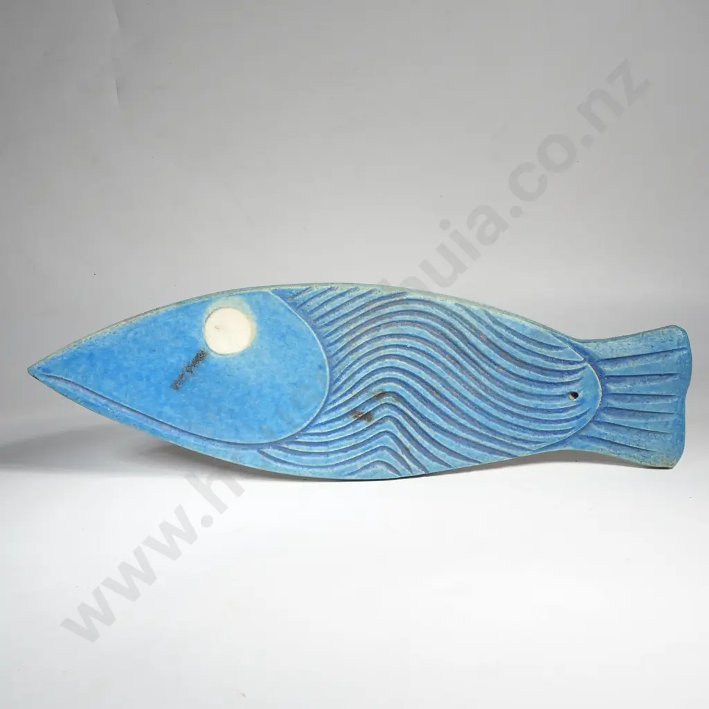 Peter Stewart - Pump Shed Pottery Barium Blue Fish Image 1++