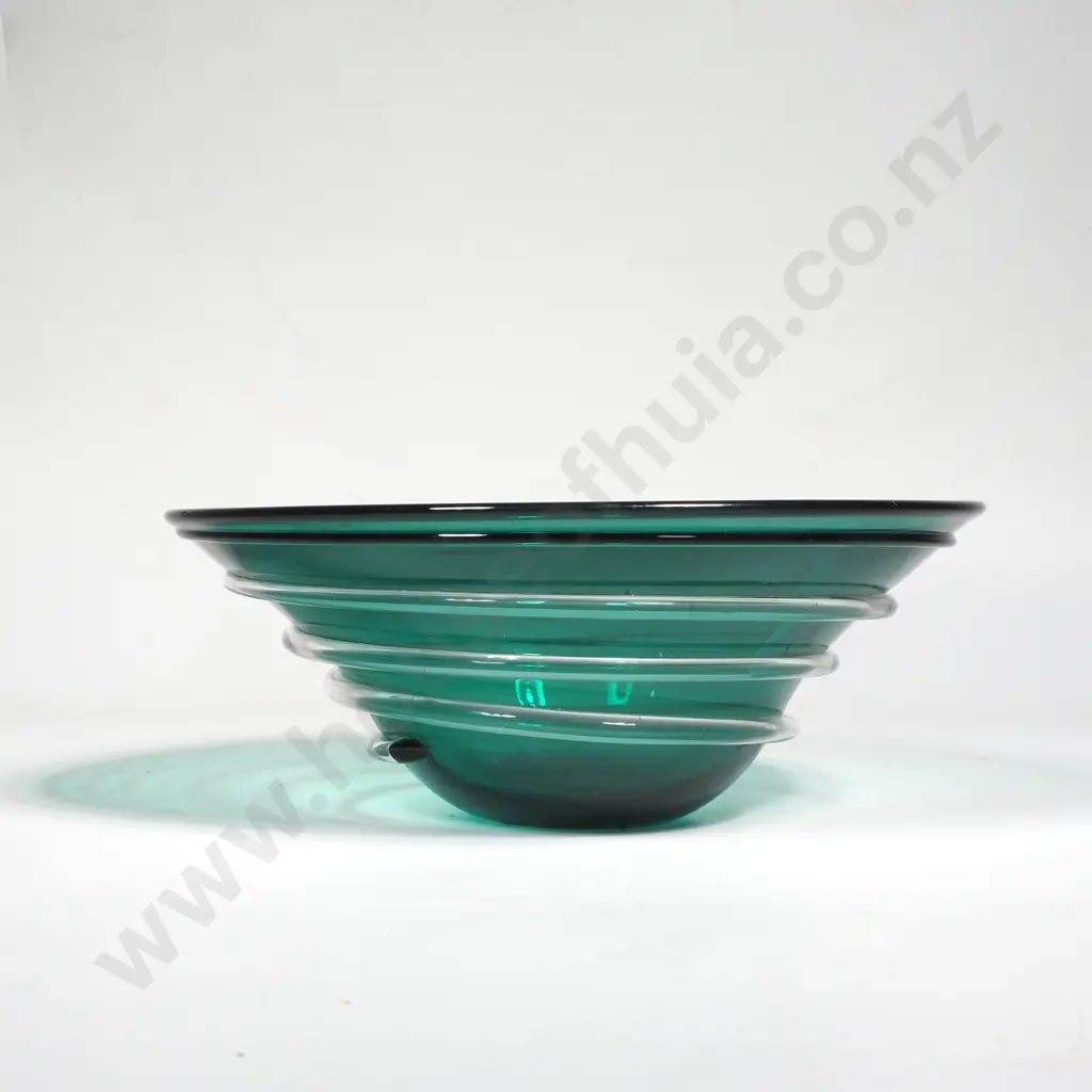 Signed & Dated Art Glass Green Bowl w Clear Glass Trailing Image 1++