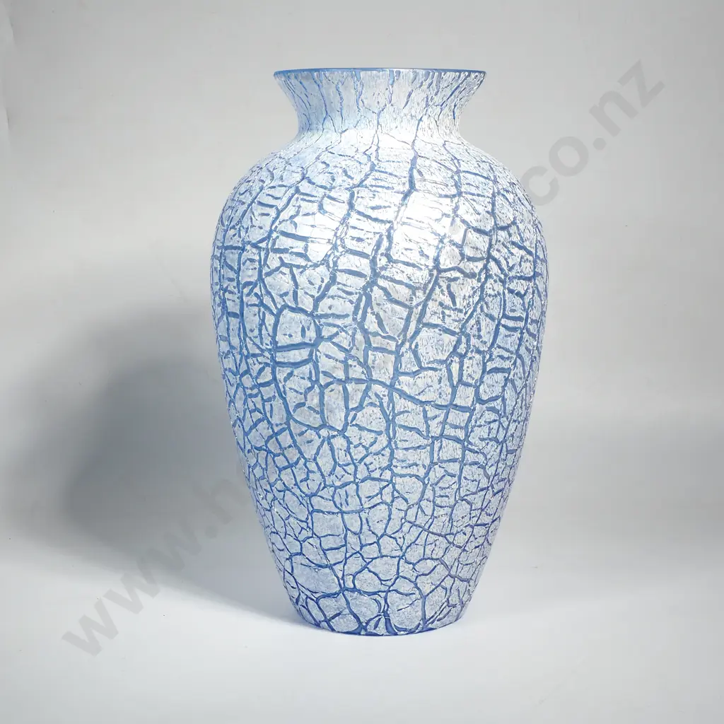 Vintage Cased Blue & Iridescent Crackle Glass Vase Image 1++