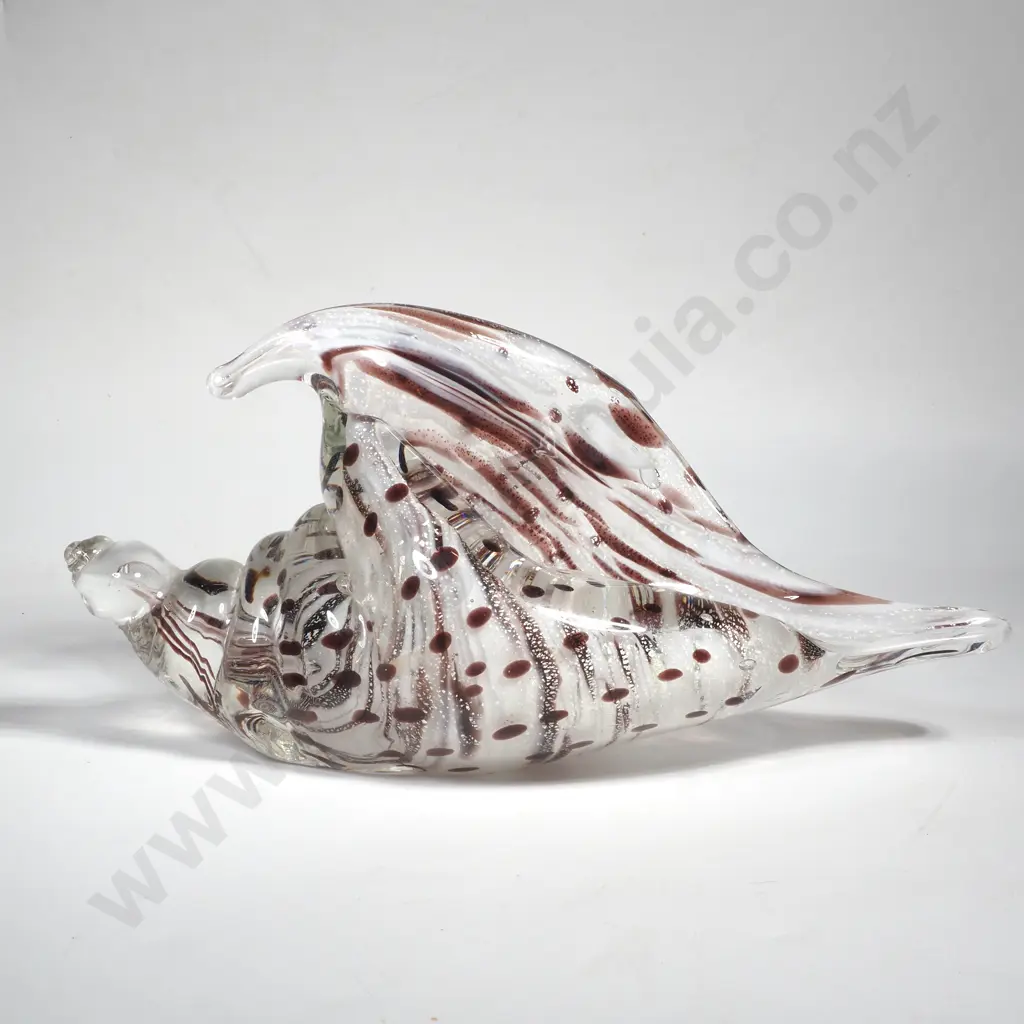 Large Art Glass Conch Sea Shell w Silver Mica & Controlled Brown Glass Details Image 1++