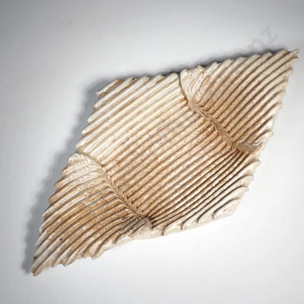NZ Potter Nicky Jolly Corrugated Clay Platter A/F Image 1++